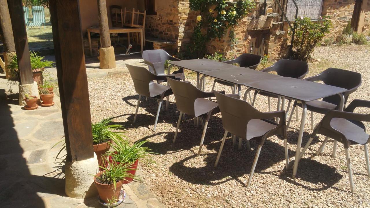 Casa Rural Las Aguedas Murias de Rechivaldo Exteriör bild
