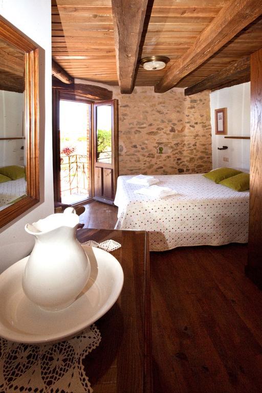 Casa Rural Las Aguedas Murias de Rechivaldo Rum bild